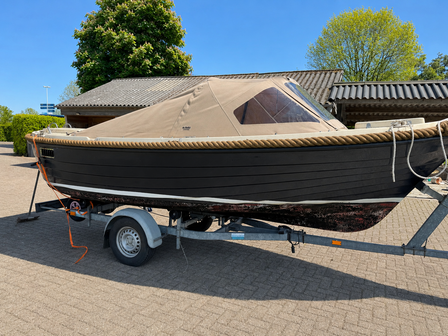 Oud Huijzer 560 Buiskap Incl. Buizenframe