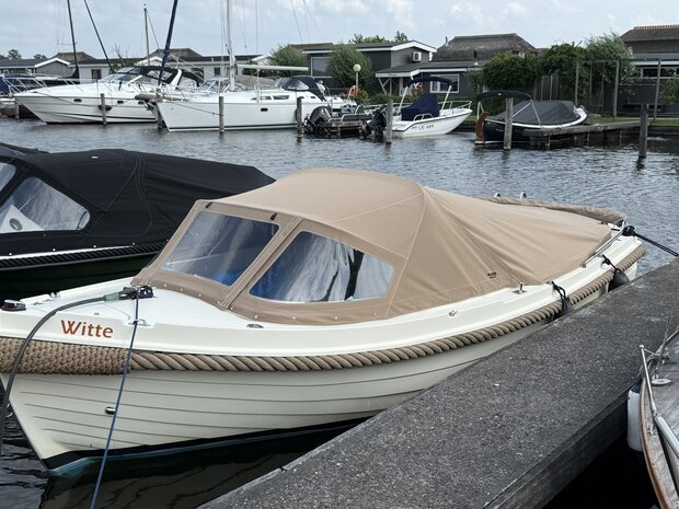 Interboat 17 Buiskap