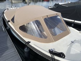 Antaris 570 Biminitop RVS Exclusive