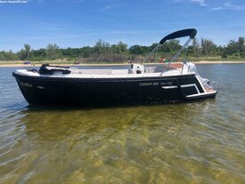 Corsiva 565 New Age Biminitop RVS Exclusive