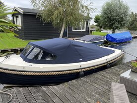 Interboat 19&20 Buiskap oud model