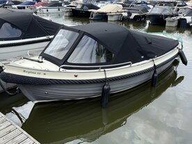 Interboat 650 Buiskap